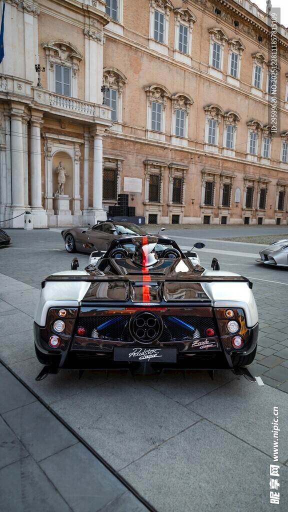 街道上的炫酷赛车