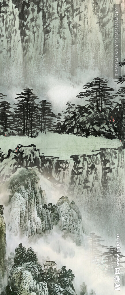 水墨山水意境图