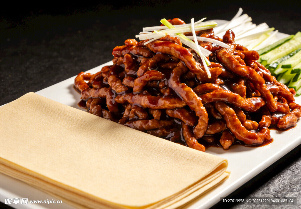 京酱肉丝配薄饼