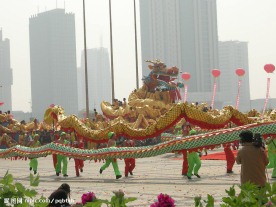 舞龙队