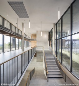 大学  高校走廊