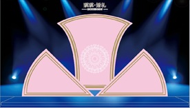 粉色主题婚礼扇形kt板