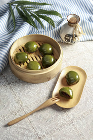 绿色小清新餐饮美食青团摄影图