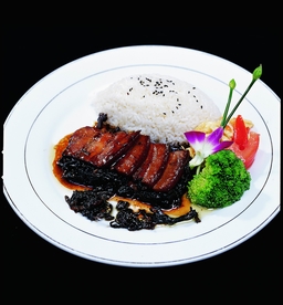 2号梅干菜扣肉饭