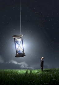 创意时间与天空成合背景