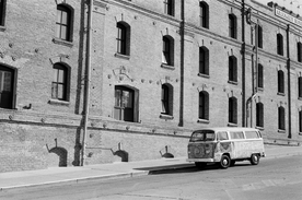 罗马街头的巴士