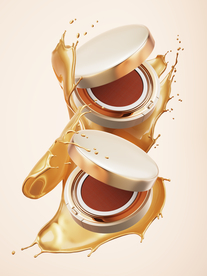 金色化妆品海报