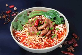 襄阳牛杂面 牛肉面