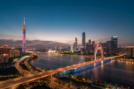 大湾区璀璨夜景小蛮腰猎德大桥