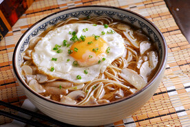 滋味面菌汤鸡丝面