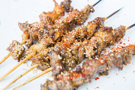 烧烤摊羊肉串
