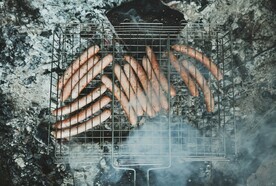 烧烤美食烤烤肠图片素材