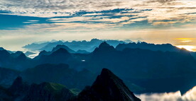 鸟瞰航拍唯美水墨山水自然风光