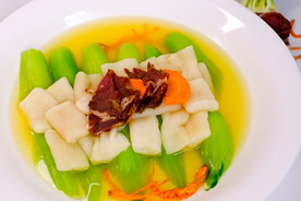 鸡汤火腿浸竹荪