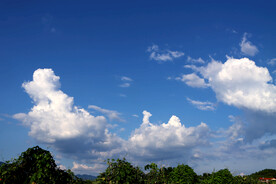 蓝天白云