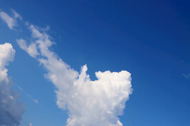 蓝天白云