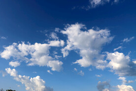 蓝天白云