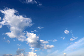 蓝天白云