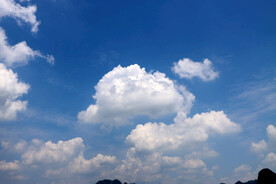 蓝天白云