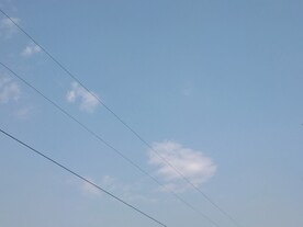 蓝天白云电线