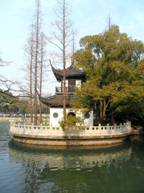 上海汇龙潭公园