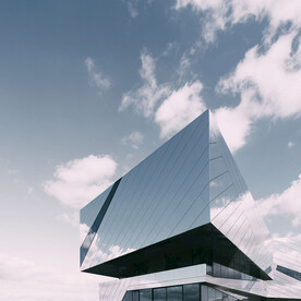 天空 建筑 汽车背景