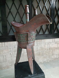 古代酒樽酒器雕塑