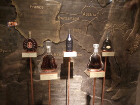 中国酒文化城洋酒展品