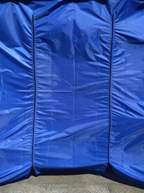 蓝色篷布