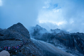 玉龙雪山 黑白雪山 