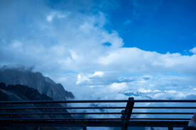 玉龙雪山 黑白雪山