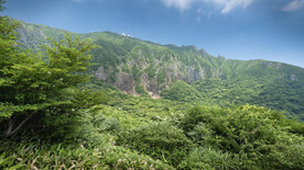 济州火山岛和熔岩洞  