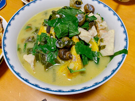 自制田螺鸭脚煲