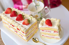奶油草莓蛋糕 
