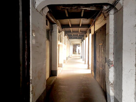 芦墟古镇走廊过道