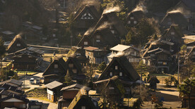 白川乡和五屹山历史村座   