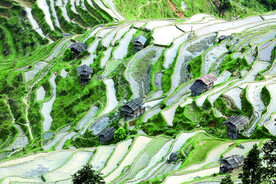 从江加榜梯田风光