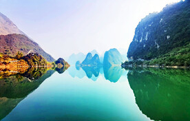 广西凌云浩坤湖湿地