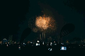 烟花夜空素材图片