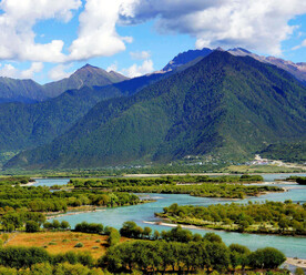 西藏雅尼国家湿地公园
