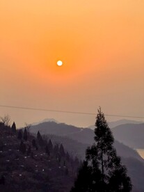 黄河小浪底山上落日出