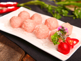 手工猪肉丸火锅菜品