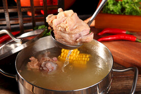 老淮猪胡萝卜玉米汤