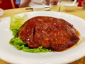 炖肘子-唐山鸿雁招牌菜