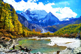 四川稻城亚丁风光