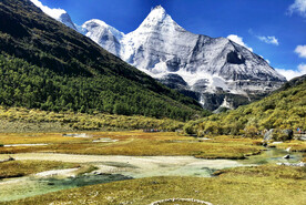 四川稻城亚丁风光