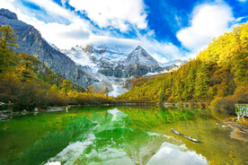 四川稻城亚丁风光