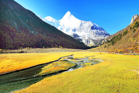 四川稻城亚丁风光