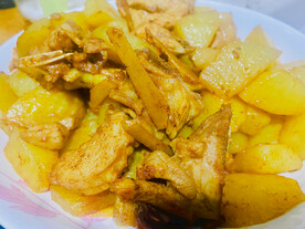 土豆炖鸡
