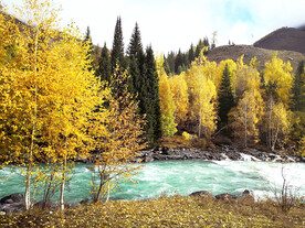 新疆阿勒泰风光